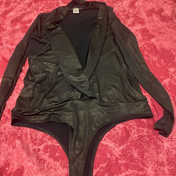 Arden B Womens Black Long Sleeve Plunging Neck Bodysuit Stretchy Size L - Picture 2 of 5